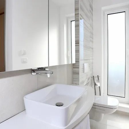 Apartment Lovely In With Wifi - Csv282 Murter